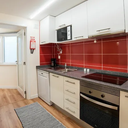 Lis דירה ליסבון