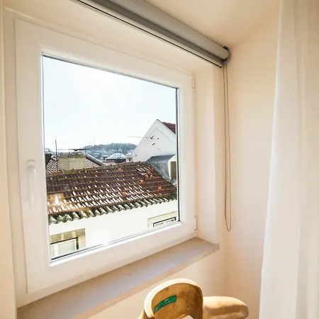 Lis דירה ליסבון