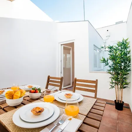 Apartament Lis *